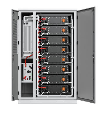 ตู้เย็นเหลว 372KWh ระบบเก็บ LiFePo4 Battey ความดันสูง Modbus TCP IP67 การป้องกัน